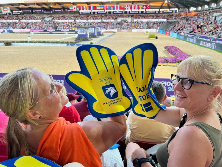 Bild på Maries kollegor under VM i Hoppning i Danska Herning 2022